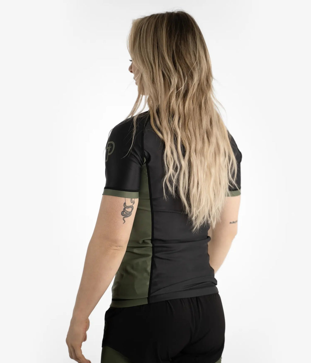 Rashguard de Mujer Progress Academy + Black