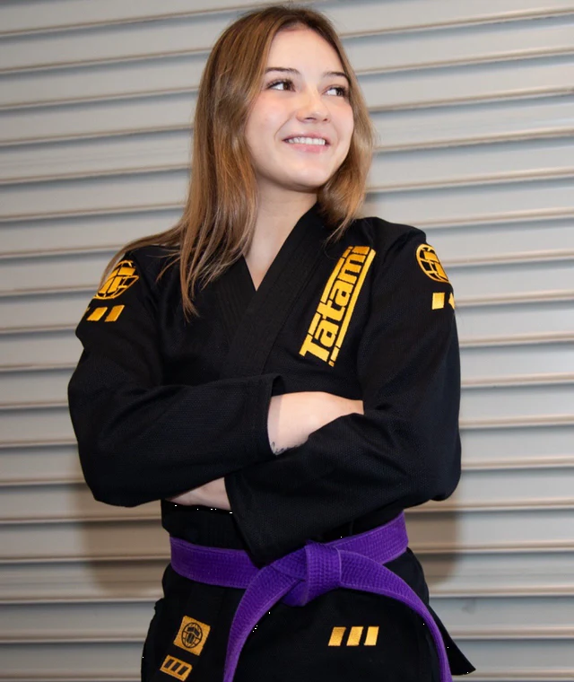 Gi de Mujer Para Jiu Jitsu Tatami Pro Series Black & Champion Gold
